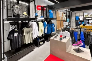 Under Armour Κατάστημα